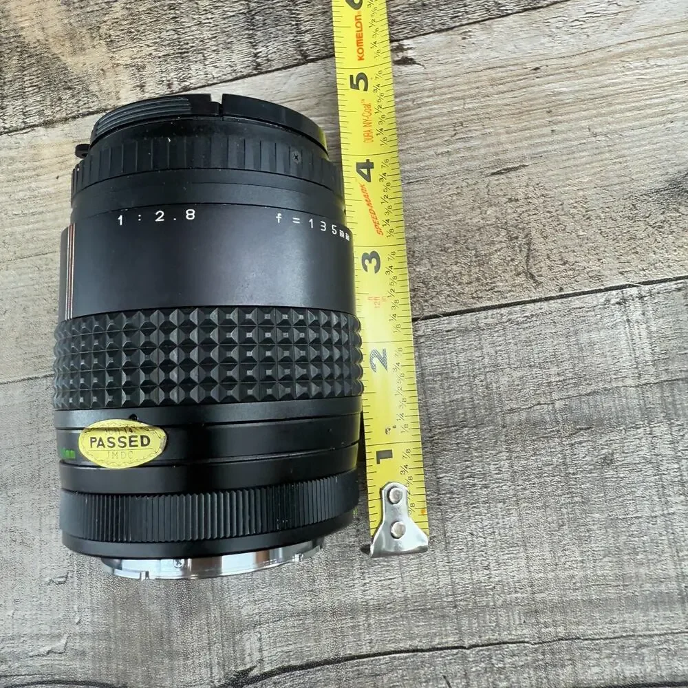 Makinon Lens Auto 135 MM 1:2.8
